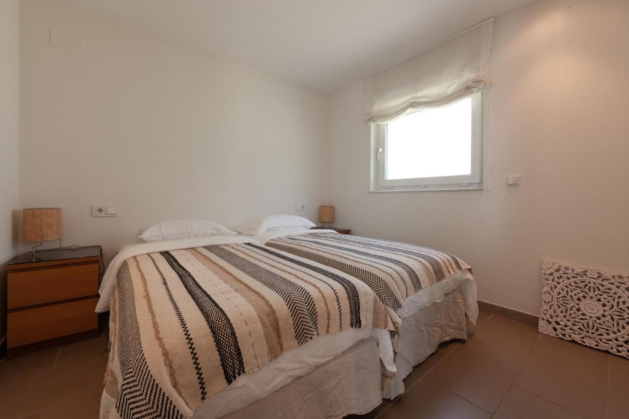 Madrugada, Beachside In Costabella Villa Marbellac
